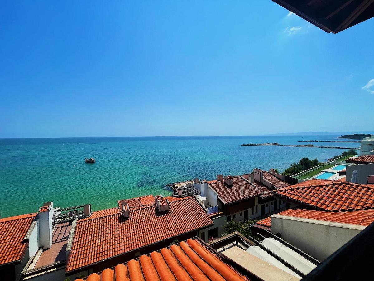 White Coast Beach Apartments Kavarna Buitenkant foto